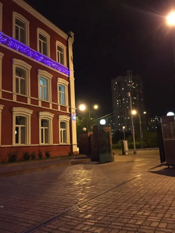 Москва: Отель Лотос