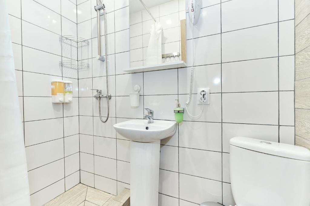 Меблированные комнаты LULLABY HOTELS Захарьевская 15 — фото 1