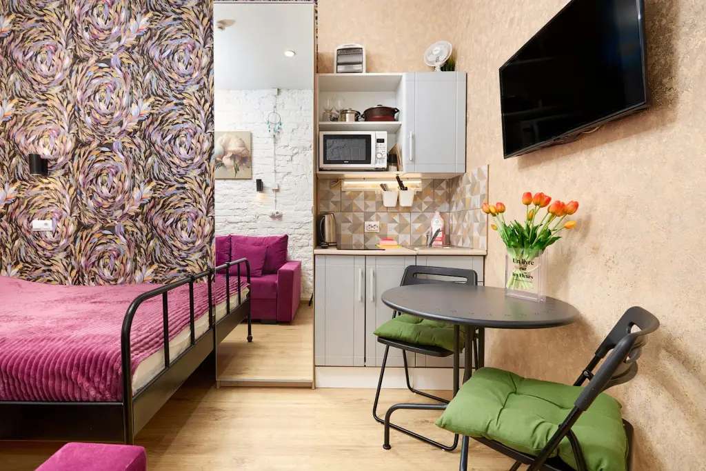Санкт-Петербург: Меблированные комнаты LULLABY HOTELS Захарьевская 15