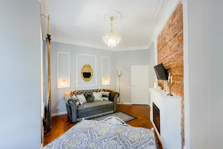 Санкт-Петербург: Апартаменты Loft 5 bedrooms & 3 bathrooms 16 persons