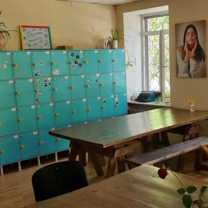 Санкт-Петербург: Mayak Studencheskij Hostel