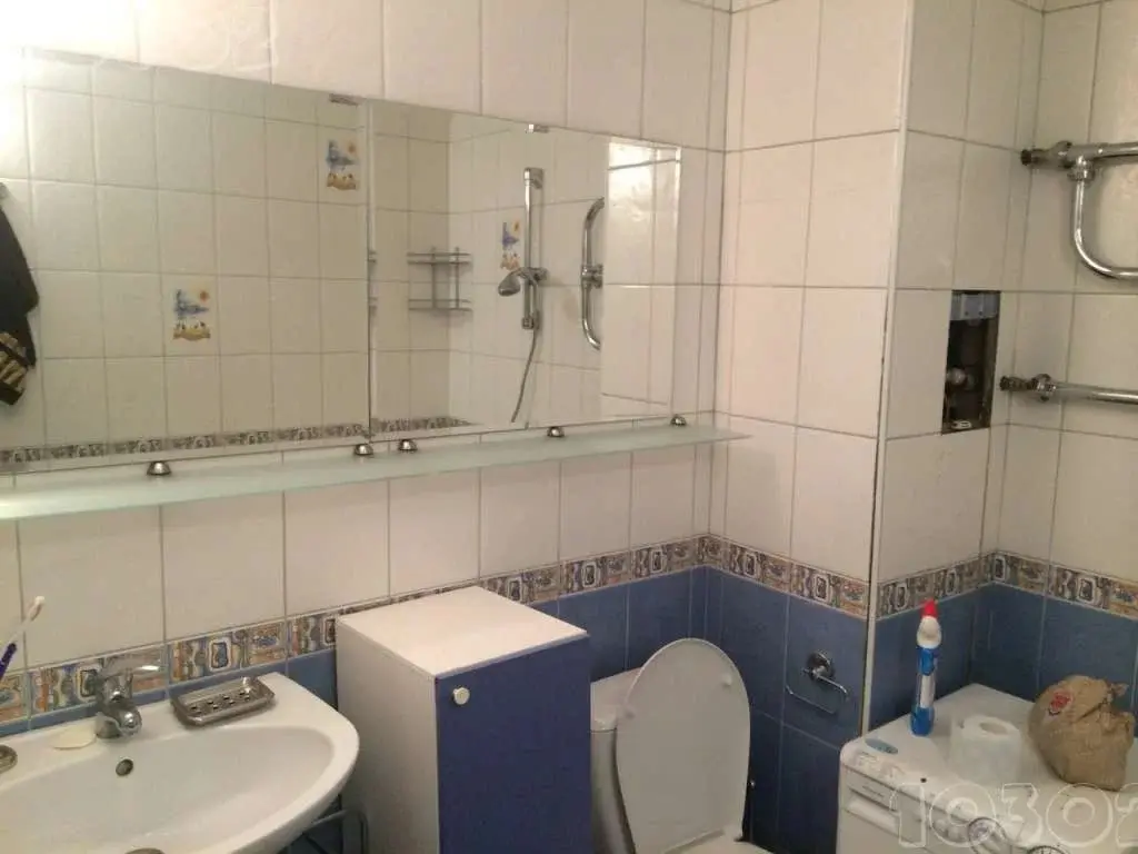 Москва: Metro Oktyabr'Skaya Apartments