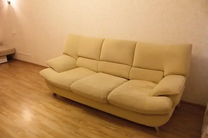 Санкт-Петербург: Metro Parnas Apartments
