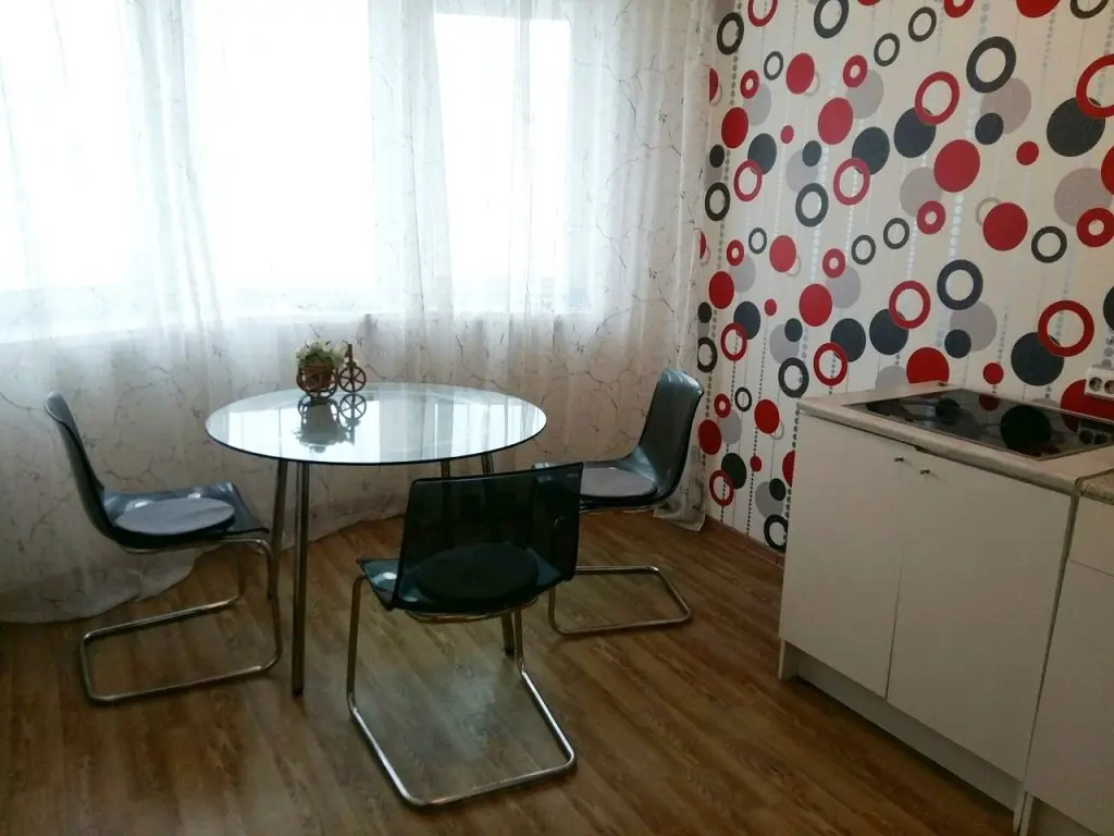 Санкт-Петербург: Metro Parnas Apartments