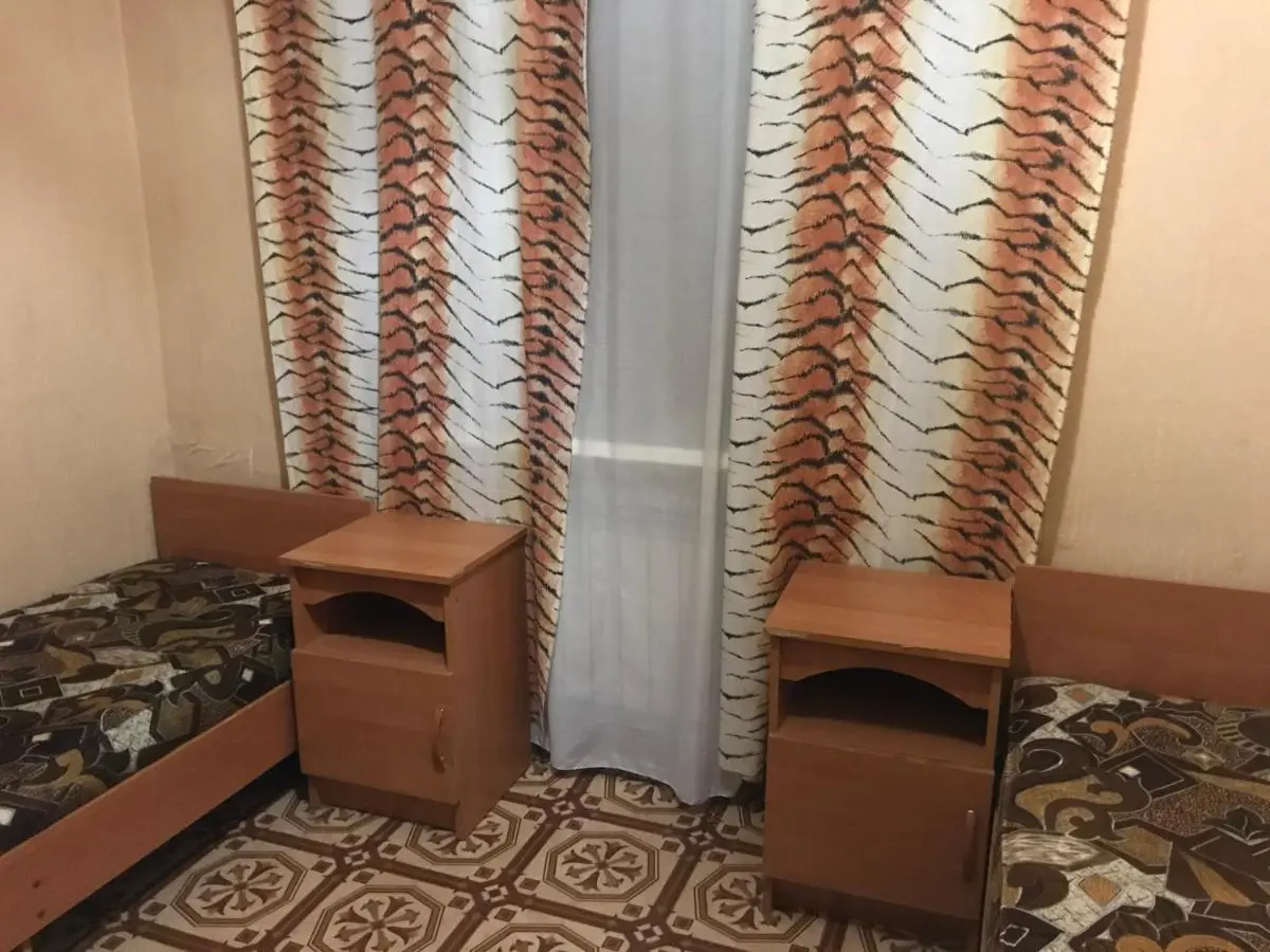 Лазаревское: Гостевой дом на Днепровской 20