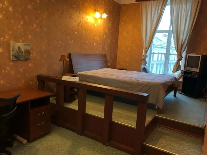 Санкт-Петербург: Millionnaya Apartments