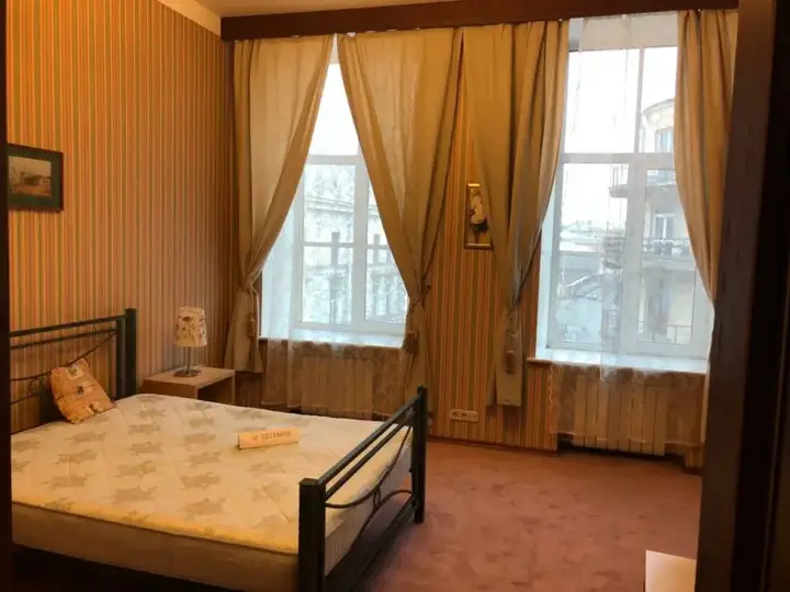 Санкт-Петербург: Millionnaya Apartments