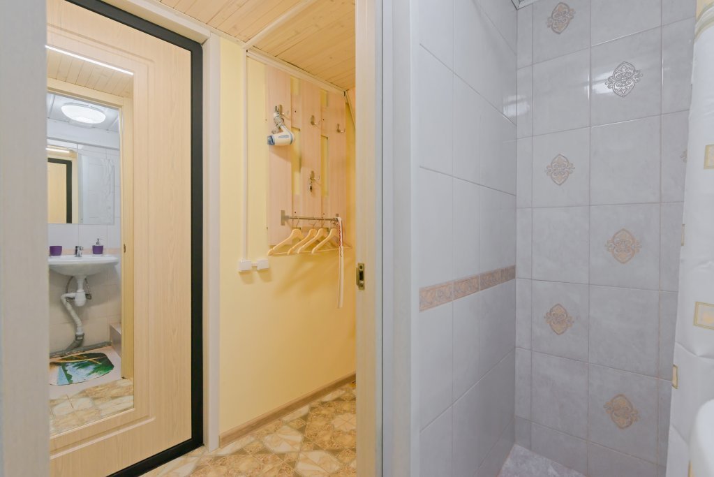Санкт-Петербург: Na 6 Sovetskoj Yula Apartments