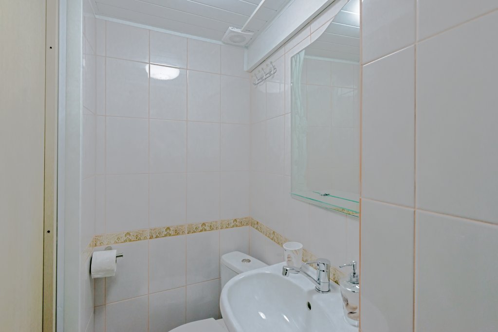Санкт-Петербург: Na 6 Sovetskoj Yula Apartments