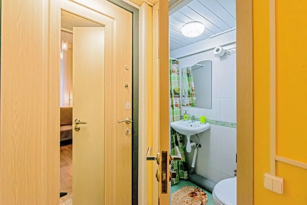 Санкт-Петербург: Na 6 Sovetskoj Yula Apartments