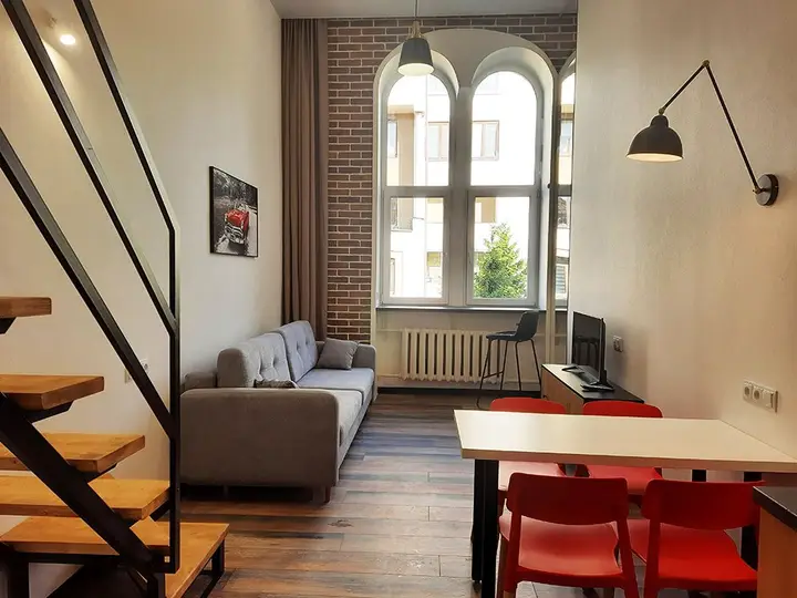 Калининград: Апартаменты на Барнаульской 8