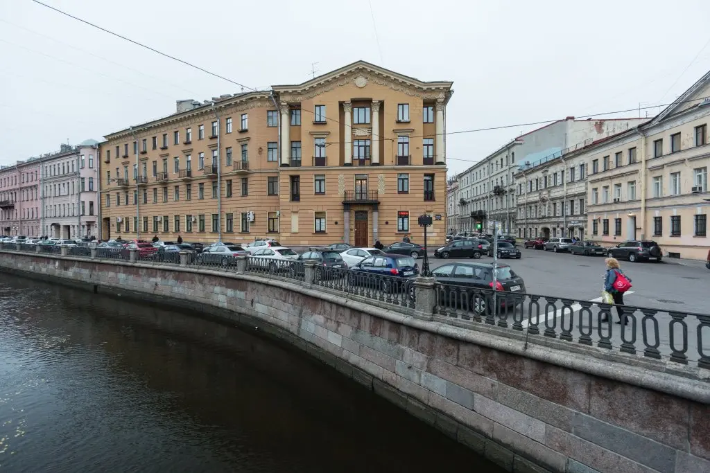 Санкт-Петербург: Апартаменты на Гражданской 2-4