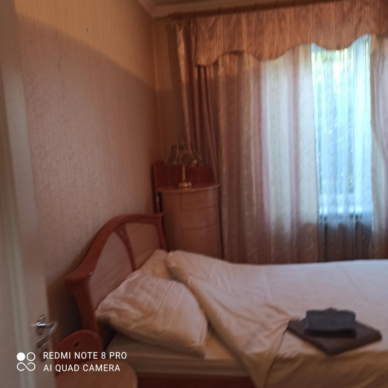 Калининград: Апартаменты на Ленинском 37