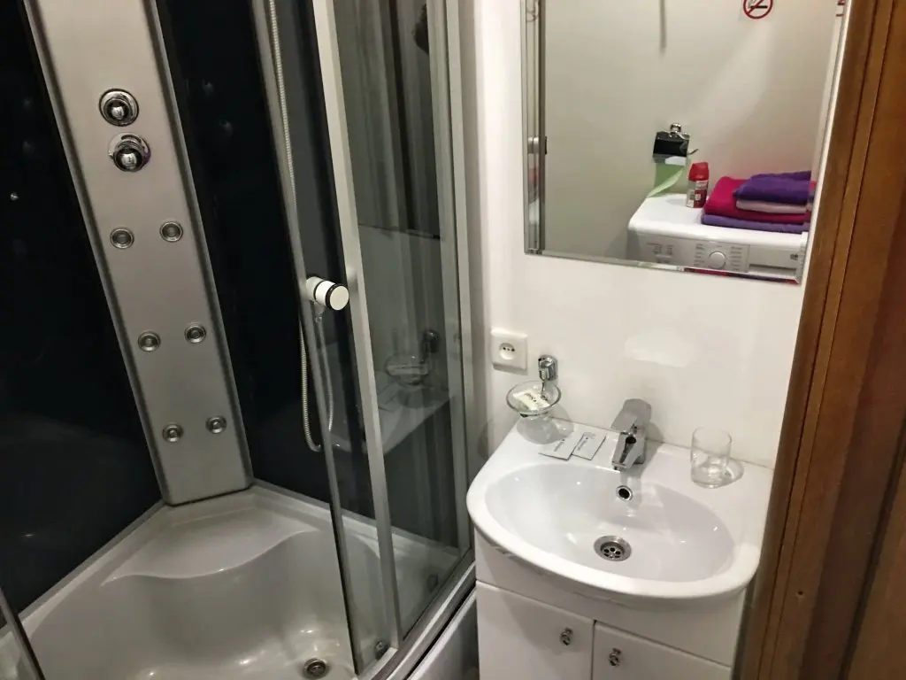 Санкт-Петербург: Na Lizyi Chajkinoj Apartments