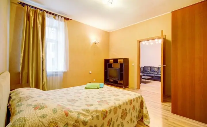 Санкт-Петербург: Na Nevskom 128 G Apartments