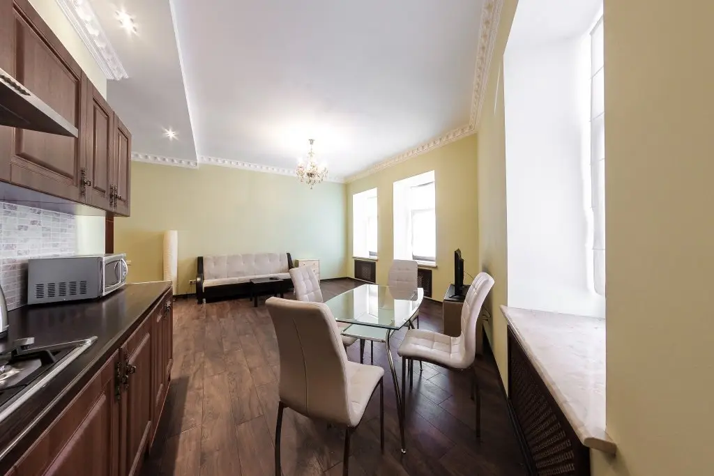 Санкт-Петербург: Na Nevskom 81 Apartments