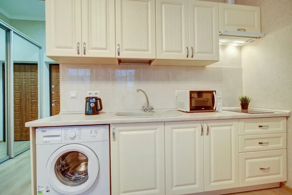Санкт-Петербург: Na Pushkinskoj 9 1 Apartments