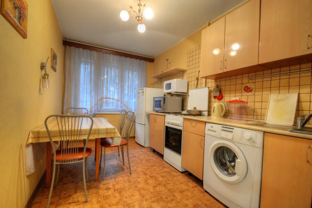 Москва: Na Shirokoy 19/1 Apartments