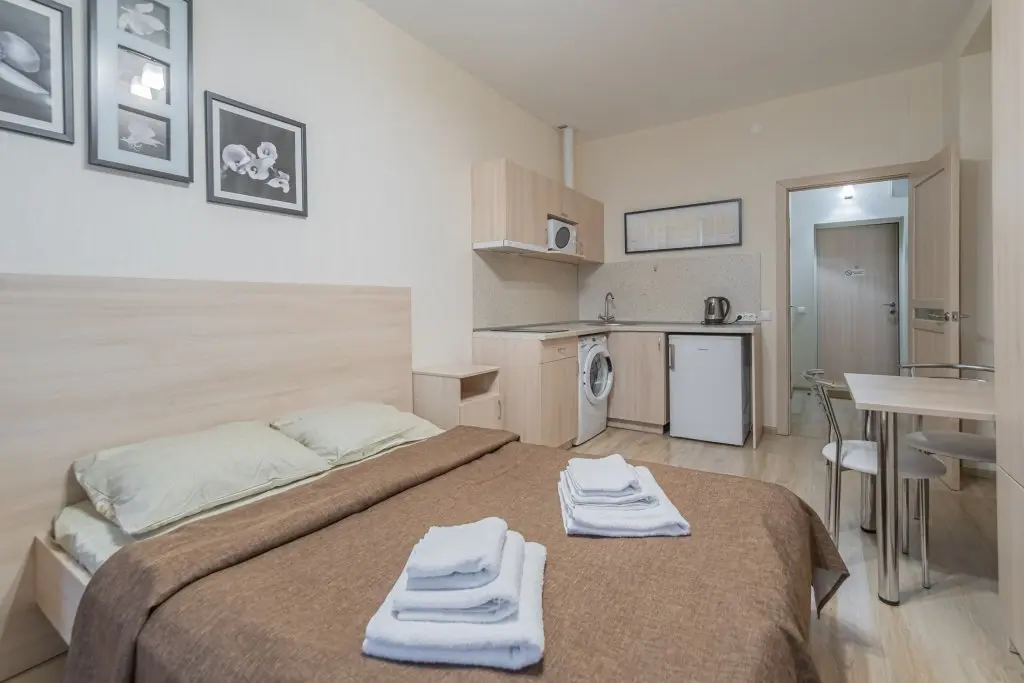 Санкт-Петербург: Студия Natalie Apartments Пулковское шоссе 14 Е (19)