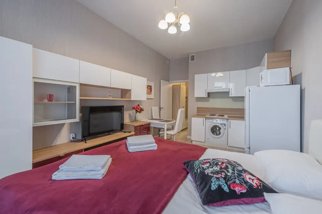 Санкт-Петербург: Студия Natalie Apartments Пулковское шоссе 14/6 (10)