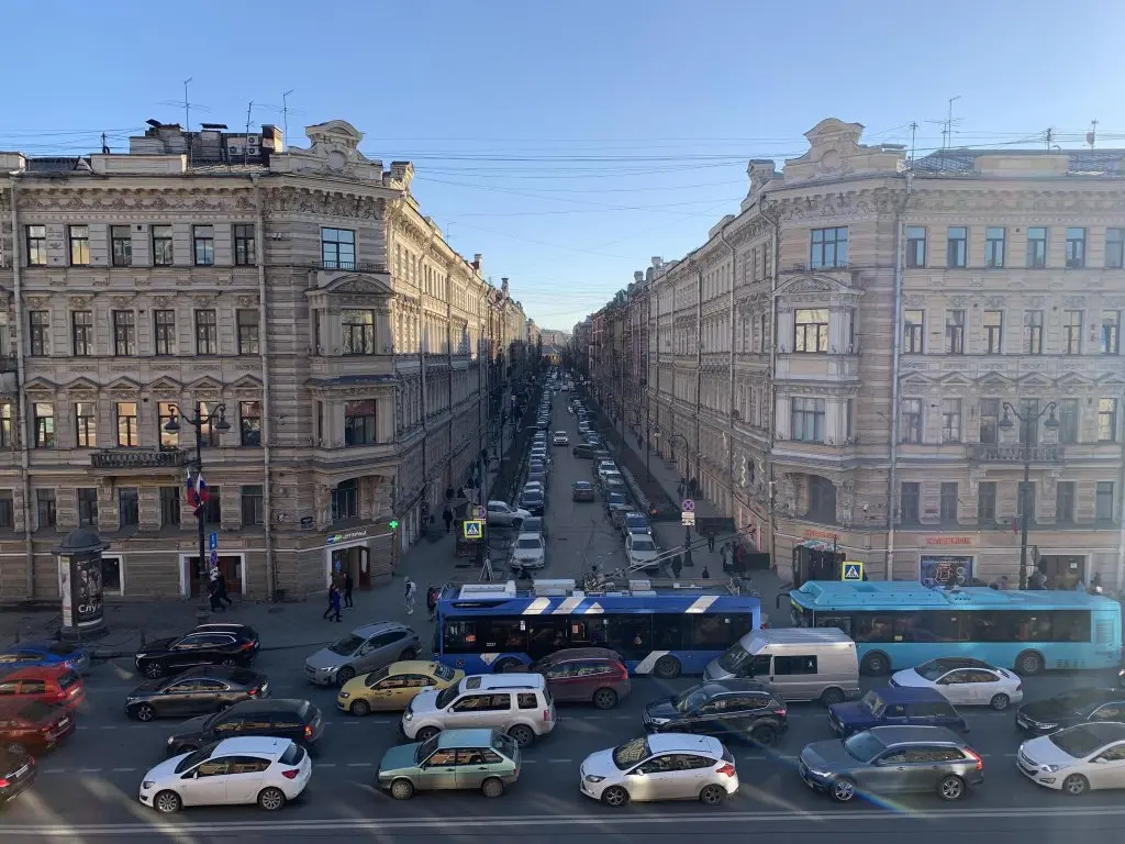 Санкт-Петербург: У площади Восстания