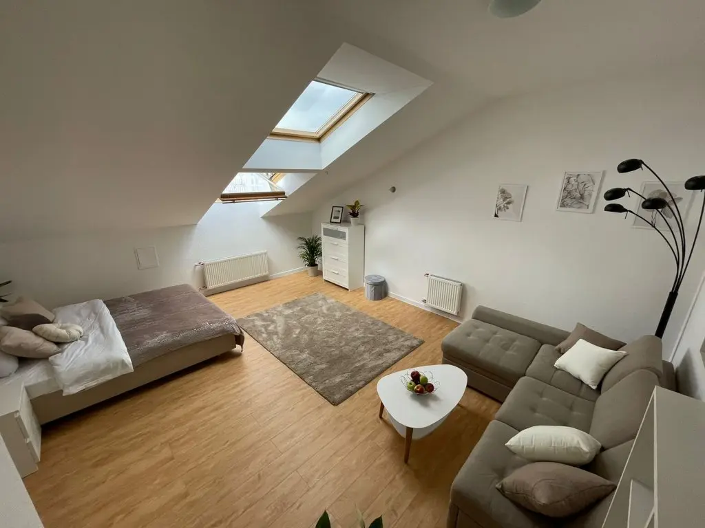 Санкт-Петербург: Apartment Nevsky 27