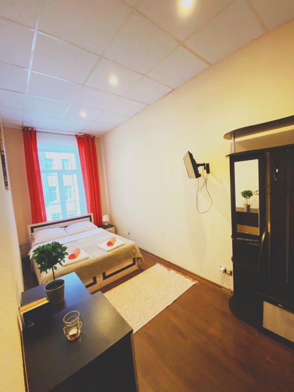 Санкт-Петербург: Na Grecheskom Prospekte Guest House