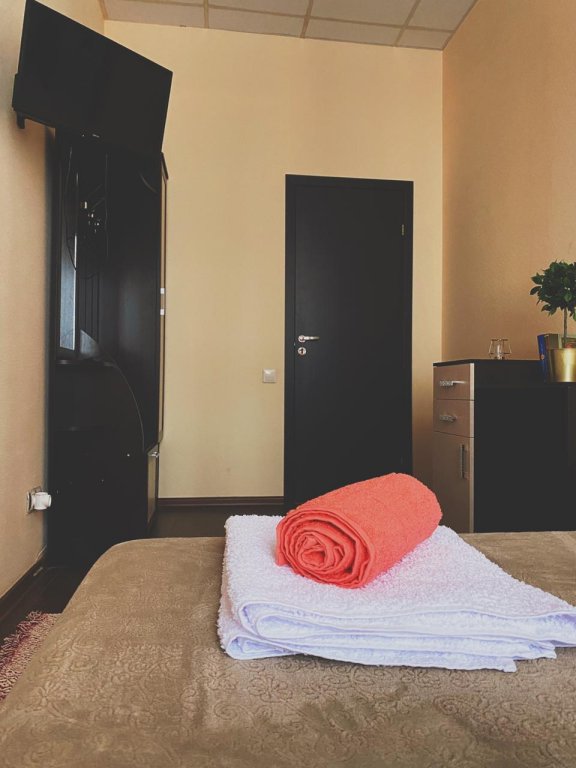 Санкт-Петербург: Na Grecheskom Prospekte Guest House