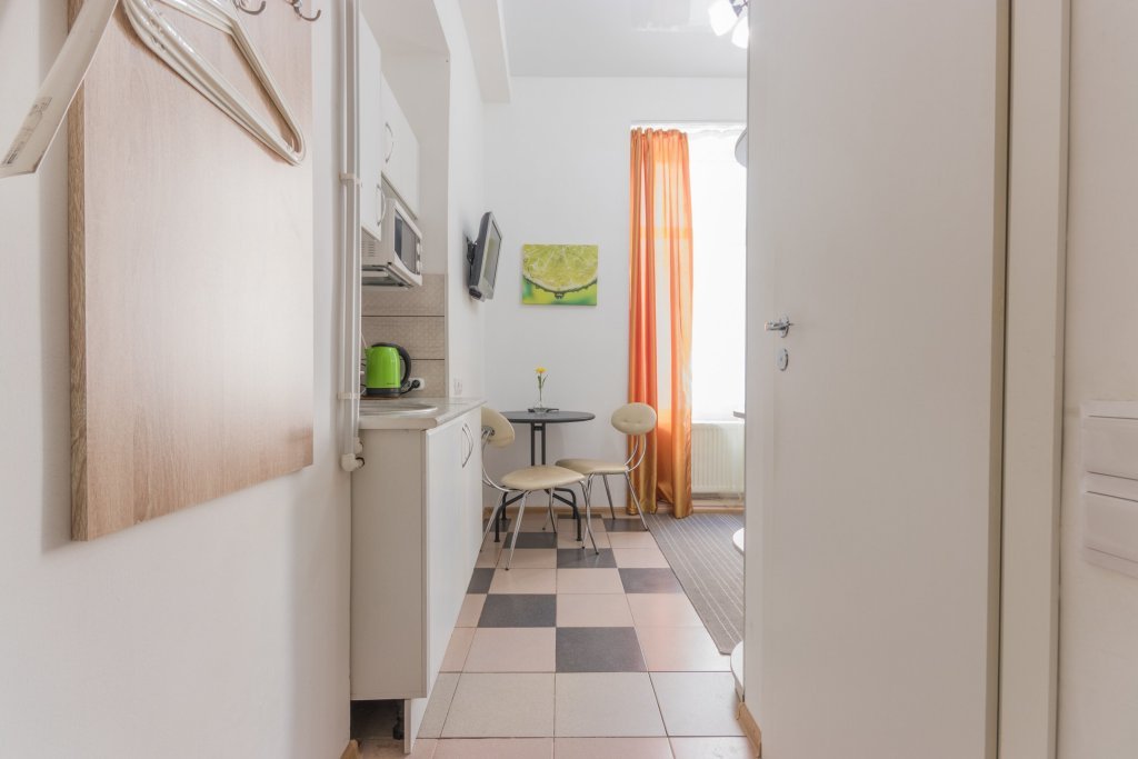 Санкт-Петербург: Zhelto-Zelenaya Apartments