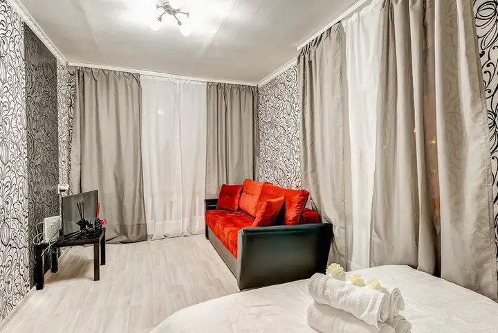 Москва: Апартаменты Новощукинская 9