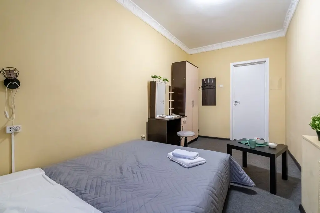 Санкт-Петербург: Меблированные Комнаты N&V Room