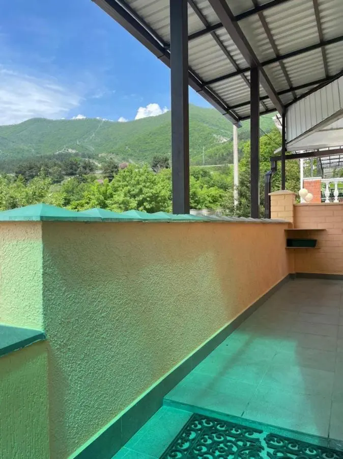 Геленджик: Jhasmin Guest House