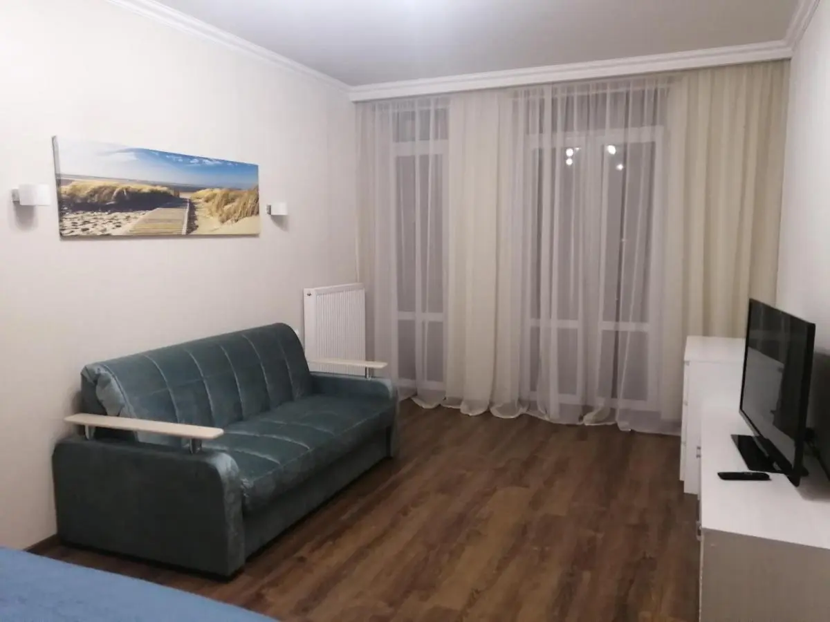 Калининград: Apartment on Gorkogo 176g-1