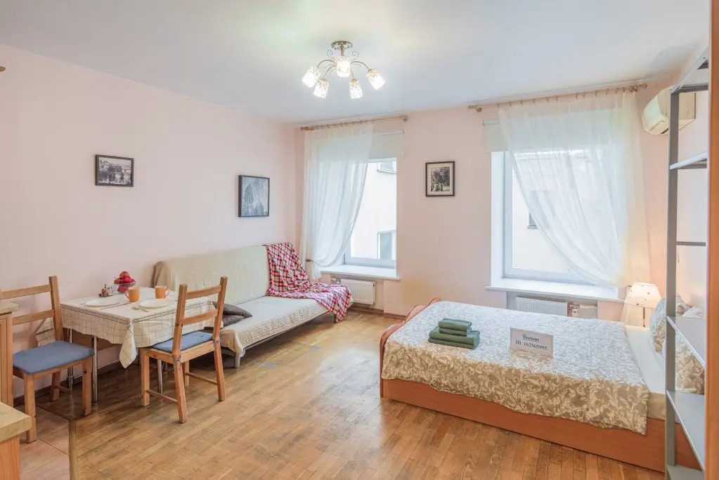 Санкт-Петербург: On Old Nevsky Apartments