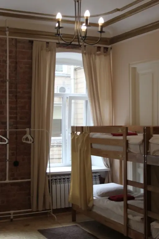 Санкт-Петербург: Guest House