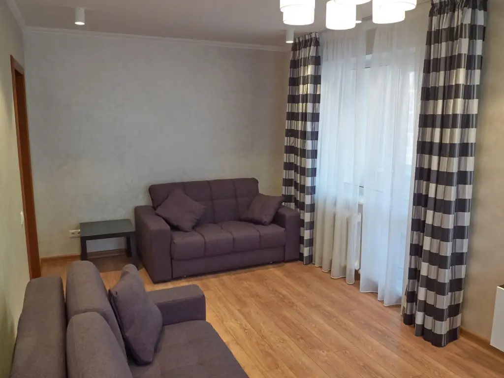Жуковский: Ploshad' Gromova Apartments