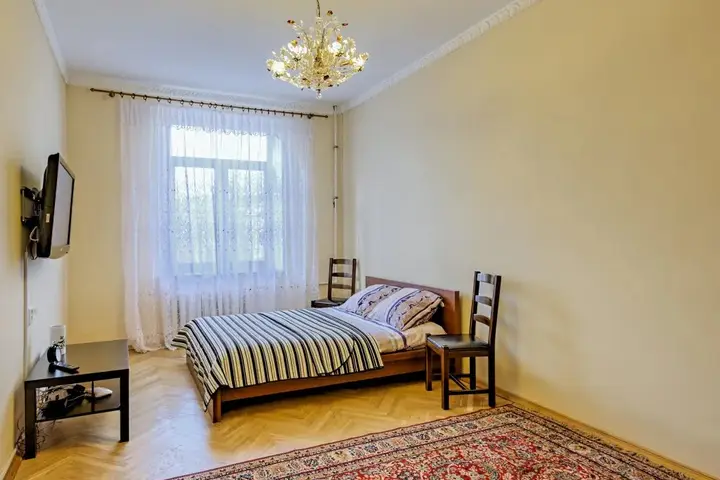 Санкт-Петербург: Polyarnikov 7 Apartments