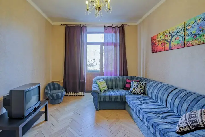 Санкт-Петербург: Polyarnikov 7 Apartments