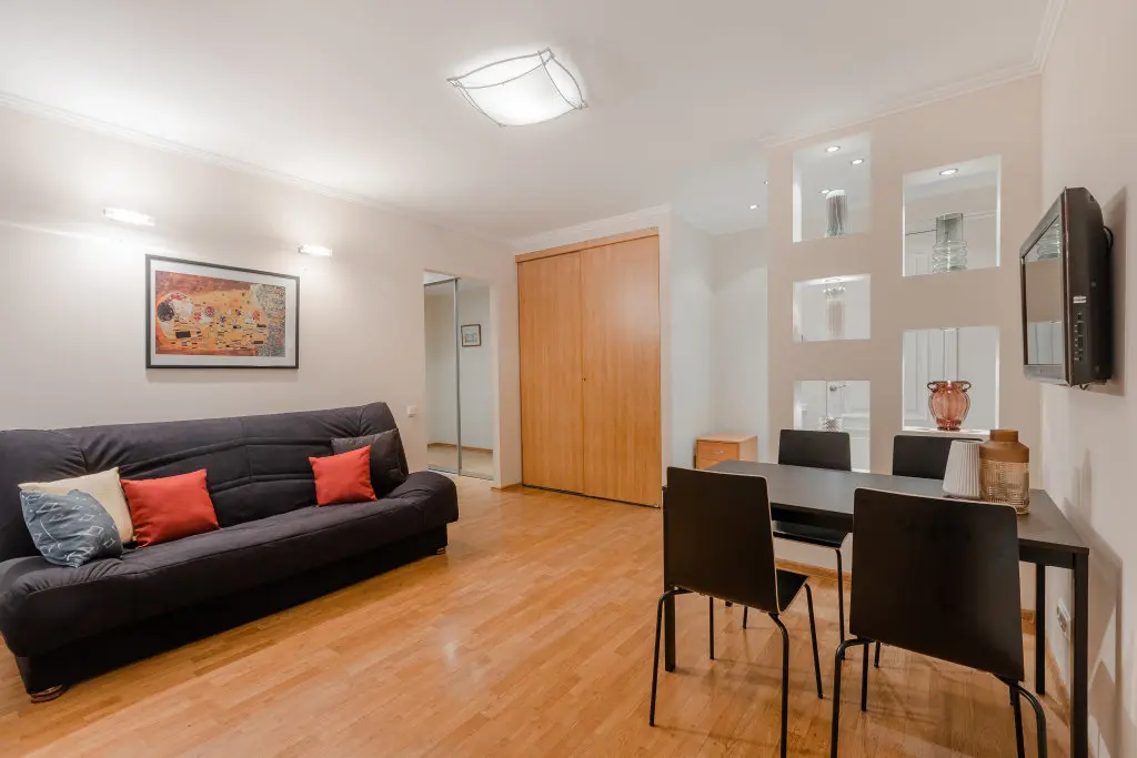 Санкт-Петербург: Nevsky 54 2 Bedrooms 8 Persons Apartments
