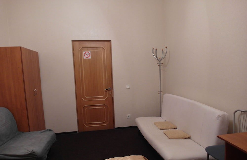 Санкт-Петербург: RazIezzhaya Str 42 Nikita