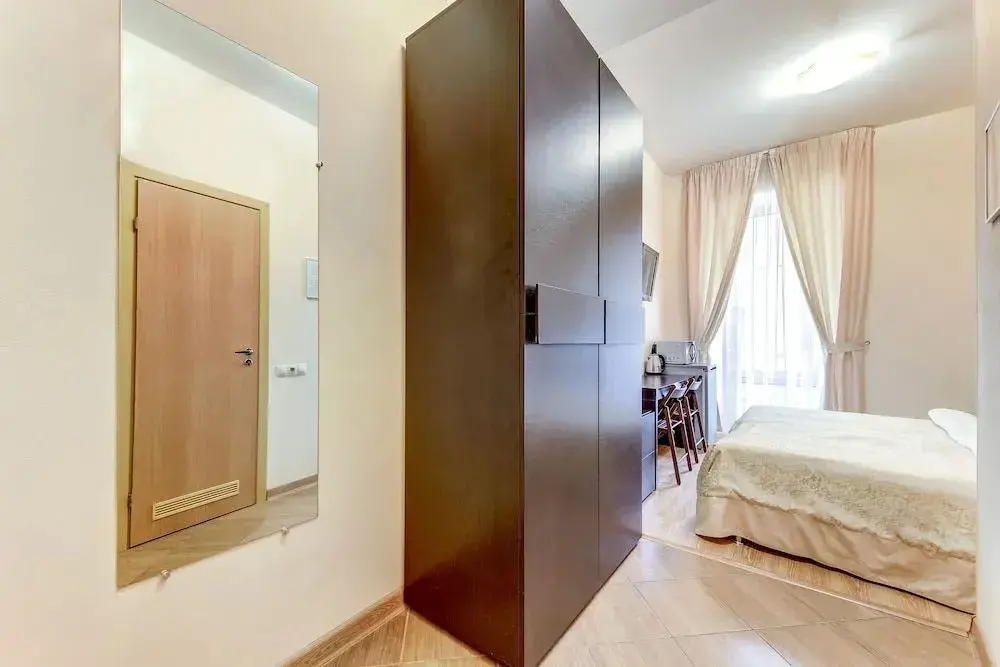 Санкт-Петербург: Roomp Moskovskij Vokzal Minihotel