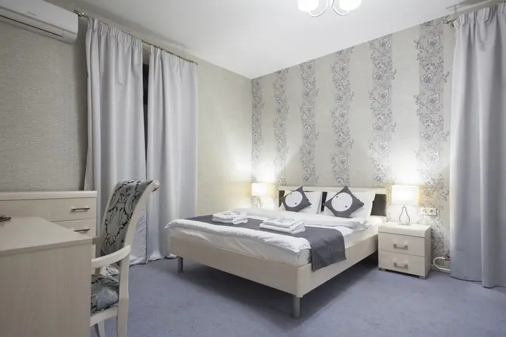 Москва: Roomp Tsvetnoj Bulvar Mini-Hotel