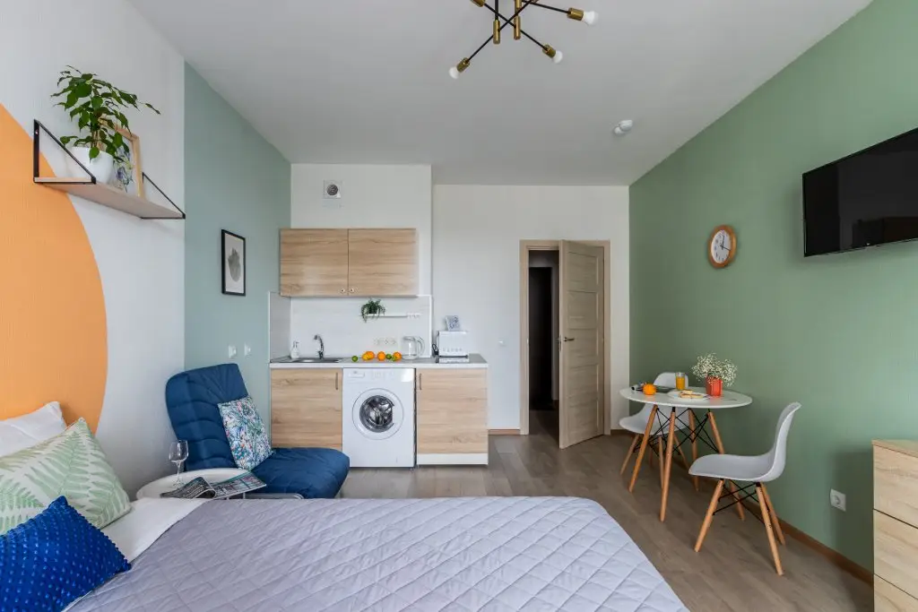 Санкт-Петербург: Апартаменты "RoomyRoom Рассвет" в Санкт-Петербурге