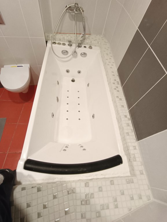 Москва: Апартаменты с джакузи и балконом STUDIO CROCUS 15Г