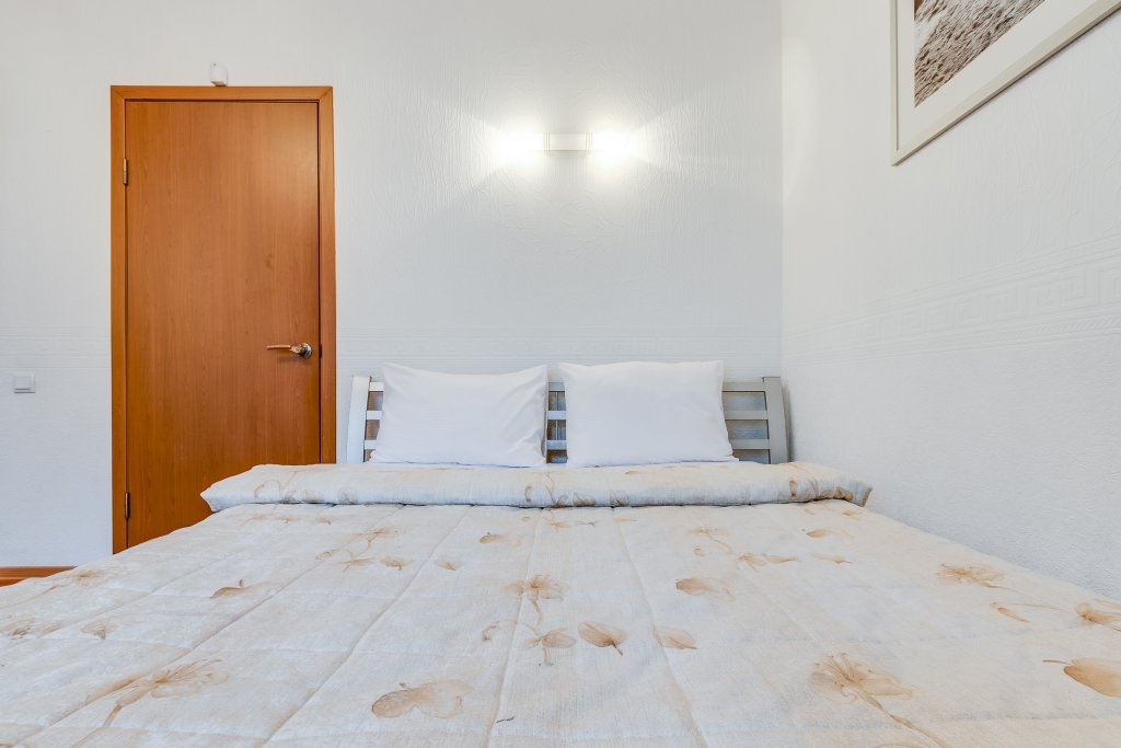 Санкт-Петербург: S Dzhakuzi U Metro Apartments