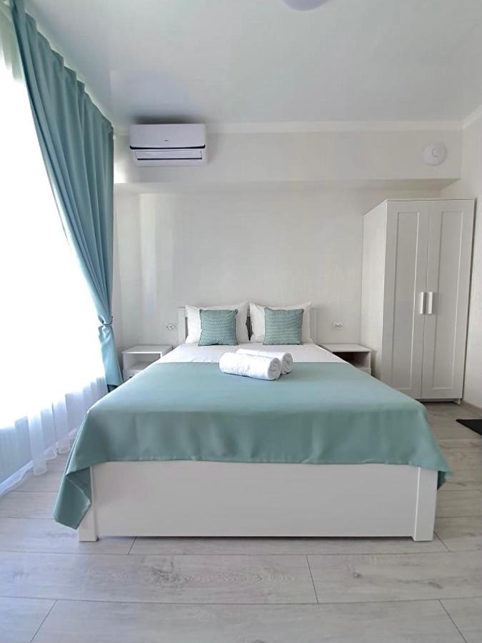 Геленджик: Apartment Novorossiyskaya 67