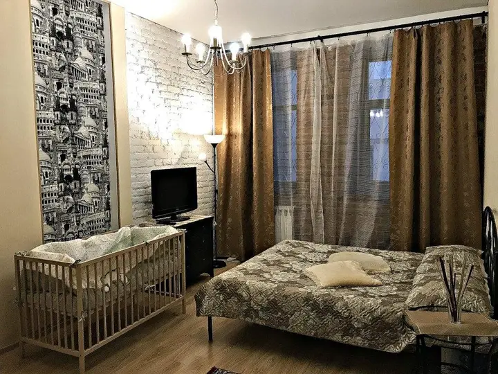 Санкт-Петербург: Spbmannia Griboedova Channel 110 Apartment