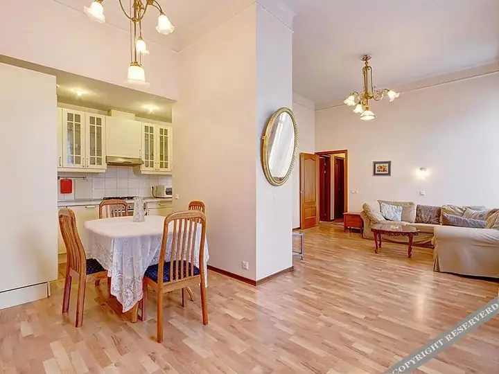 Санкт-Петербург: STN Apartments near The Hermitage