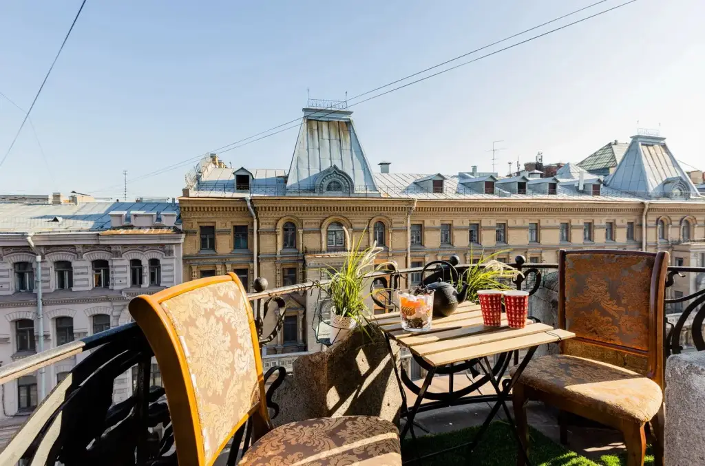 Санкт-Петербург: Апартаменты SpbStay на Кирочной 6