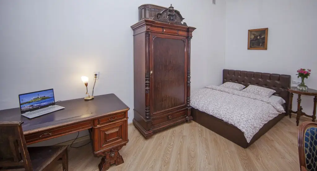 Санкт-Петербург: Апартаменты St Isaak 4BR Apartment